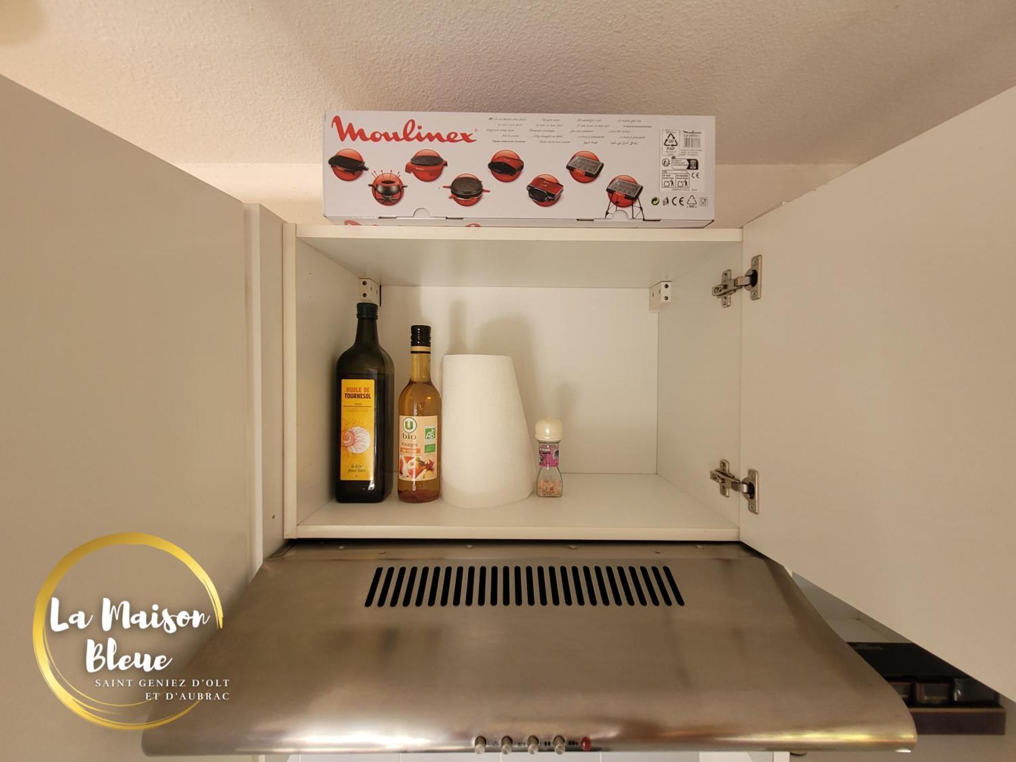 La Maison Bleue, Village Vacances, Piscine, Parking Saint-Geniez-dʼOlt 외부 사진