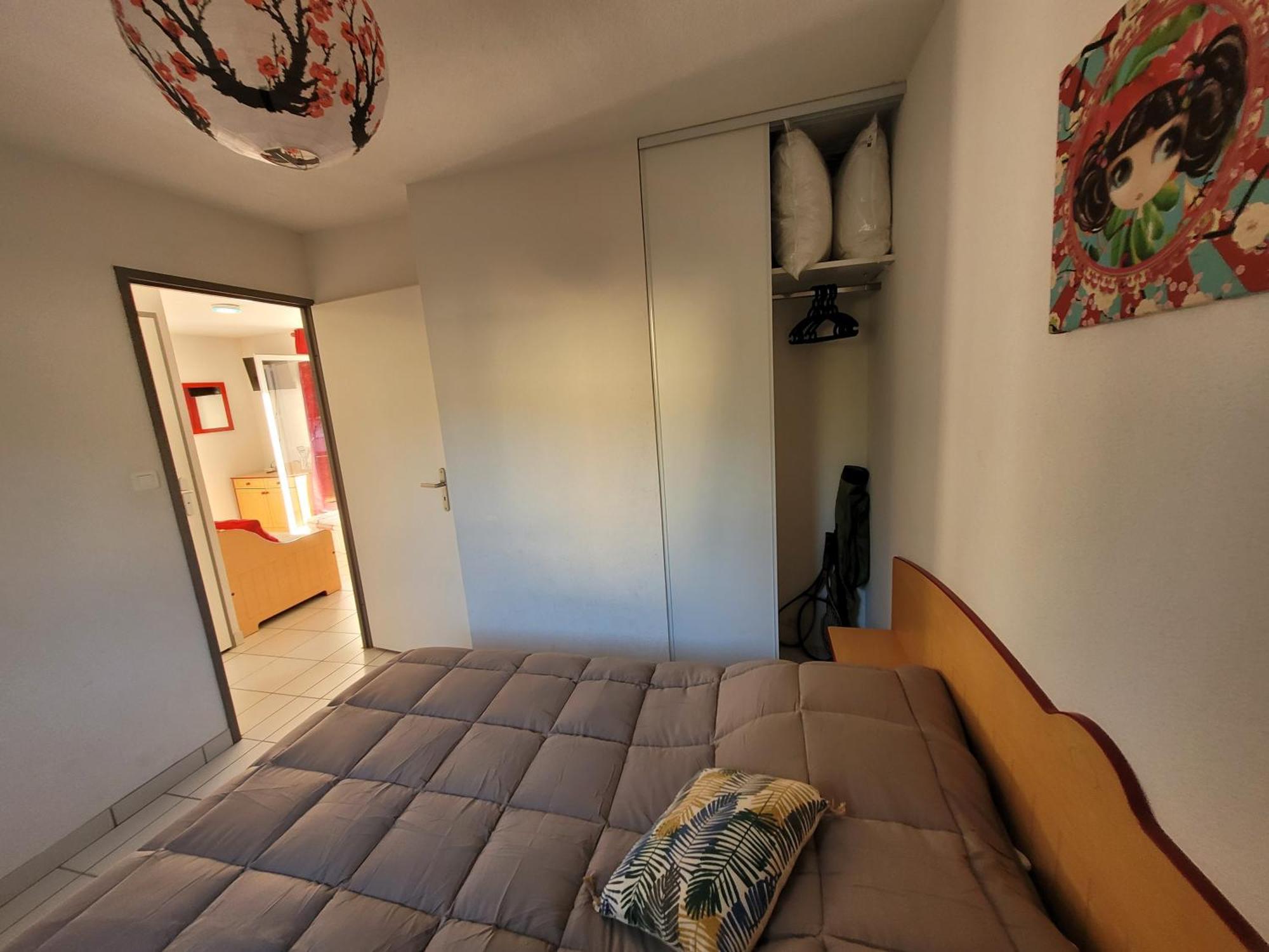 La Maison Bleue, Village Vacances, Piscine, Parking Saint-Geniez-dʼOlt 외부 사진